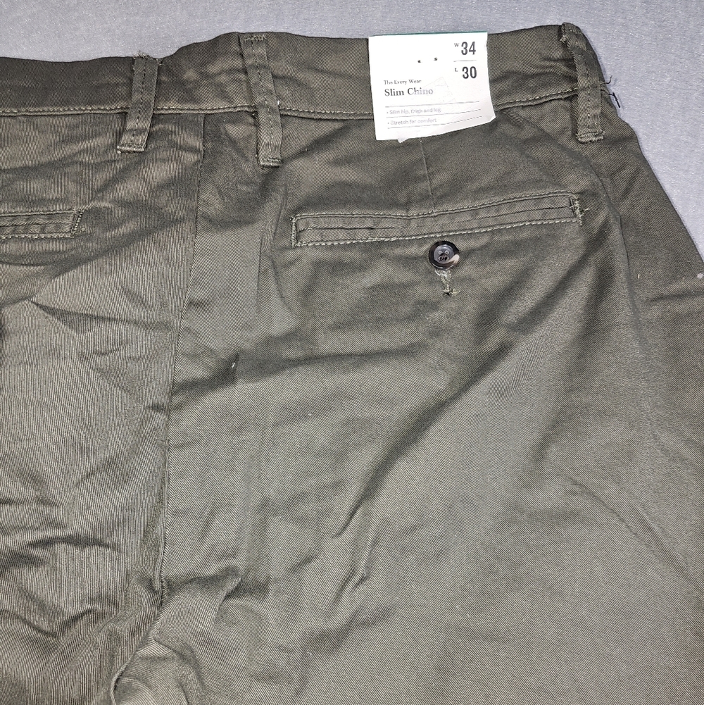 Goodfellow & Co Men's Khaki Chinos in Olive - Picture 9 of 11